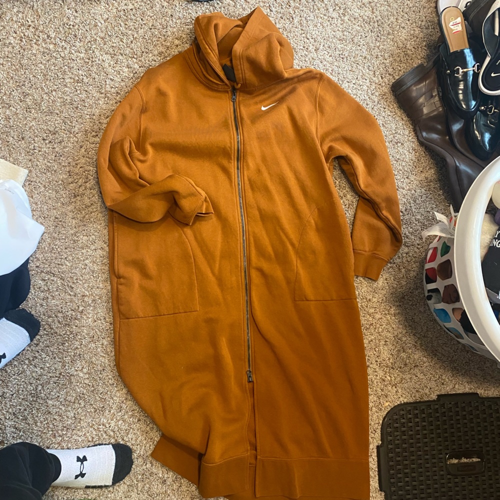 Nike women’s oversized long zip up hoodie